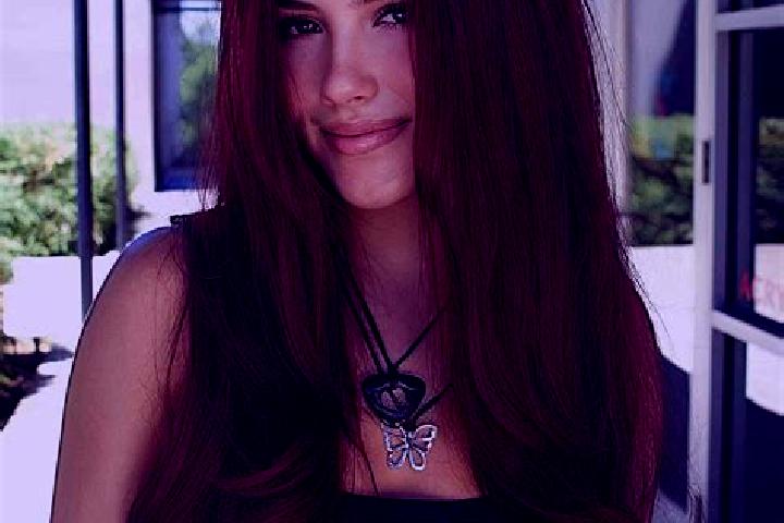 Emily, 34, a auburn dark-eyed asian companion based in Beesenlaublingen. Offering GFE, A-Level, Tantra, Girlfriend Experience. Available for incall and outca...