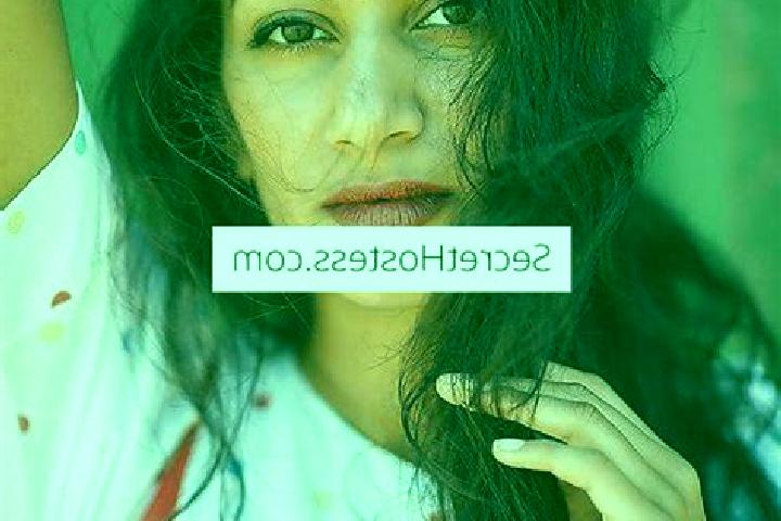 Emily, 34, a brunette dark-eyed asian companion based in Kirchberg an der Raab. Offering 69, Erotic Massage, Party Girl, Roleplay. Available for incall and o...