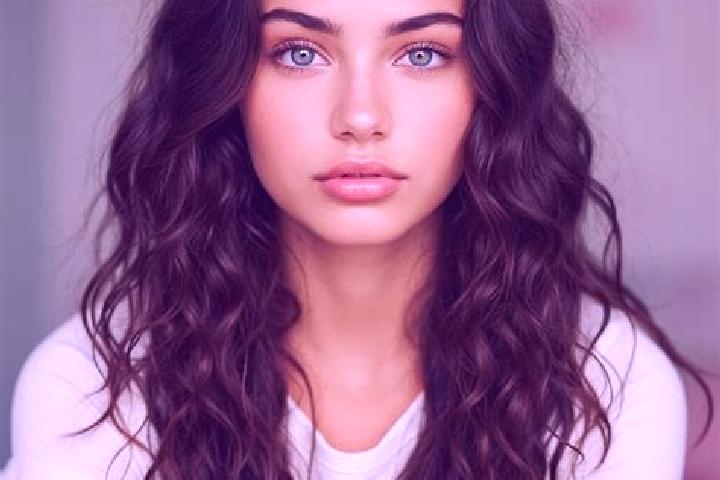 Emily, 34, a brunette grey-eyed mediterranean companion based in Oskaloosa. Offering Travel Companion, CIM, Girlfriend Experience. Available for incall and o...