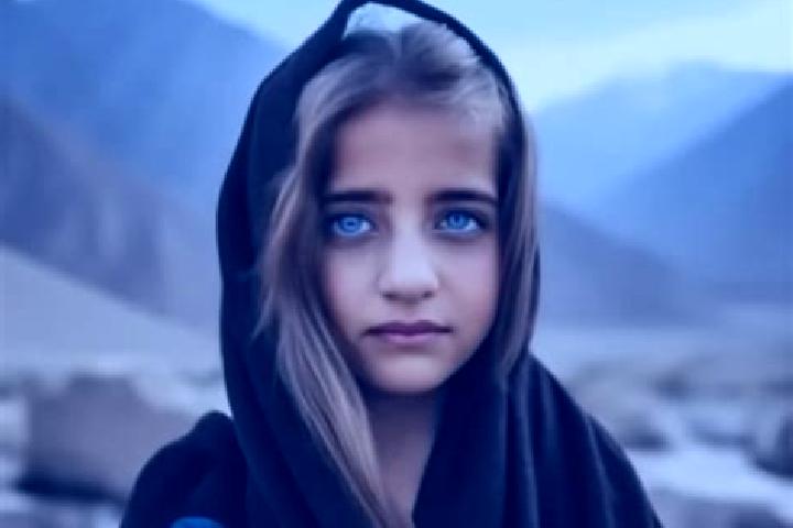 Emily, 34, a dark blonde grey-eyed middle eastern companion based in Laiwu Qu. Offering 69, OWO, Dinner Date. Available for incall and outcall, overnight boo...