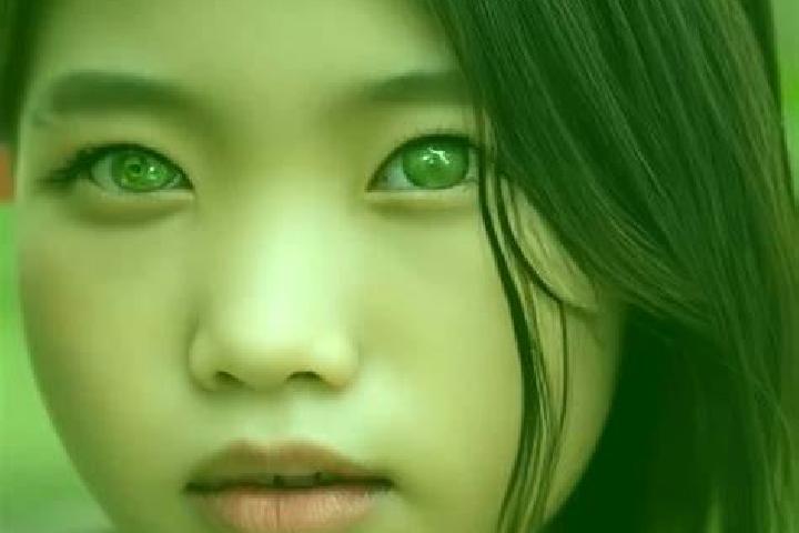 Emily, 34, a red green-eyed asian companion based in Mislesevo. Offering GFE, 69, Deep French Kissing, Tantra, Party Girl. Available for incall and outcall, ...