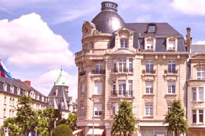Emily, 34 — Escort in Bofferdange, Luxembourg