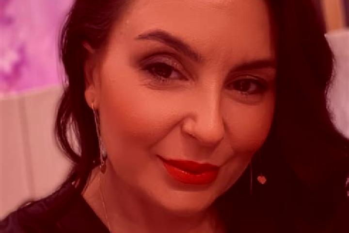 Emily, 34 — Escort in Copalau, Romania