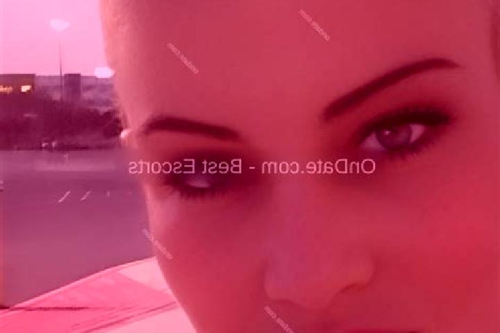 Emily, 34 — Escort in Goodyear, United States
