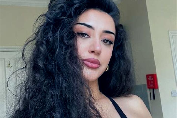 Emily, 34 — Escort in Kapakli, Turkey