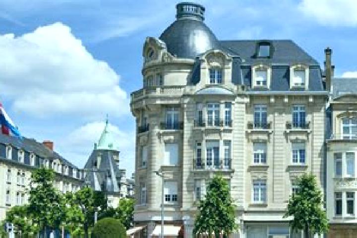 Emily, 34 — Escort in Pontpierre, Luxembourg