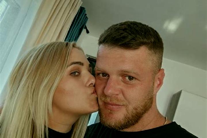 Emily, 34 — Escort in Tiha Bargaului, Romania