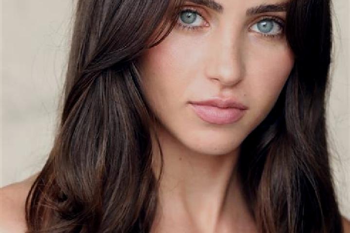 Emily, 35, a brunette grey-eyed mixed companion based in Madison Heights. Offering Deep French Kissing, BDSM, Domination. Available for incall and outcall, d...