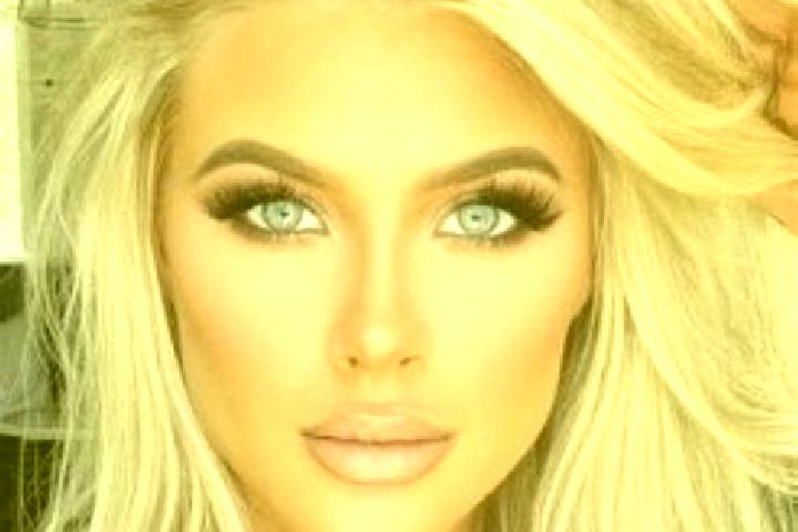 Emily, 35, a platinum blonde grey-eyed middle eastern companion based in Jishou. Offering GFE, Domination, Tantra, 69, CIM. Available for incall and outcall,...