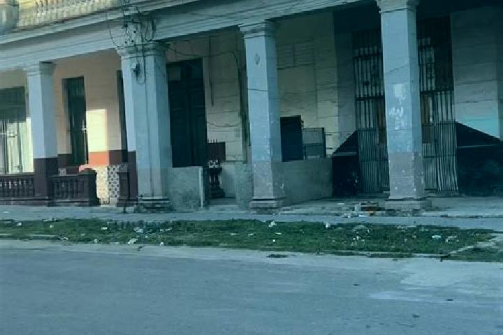 Emily, 35 — Escort in Cerro, Cuba