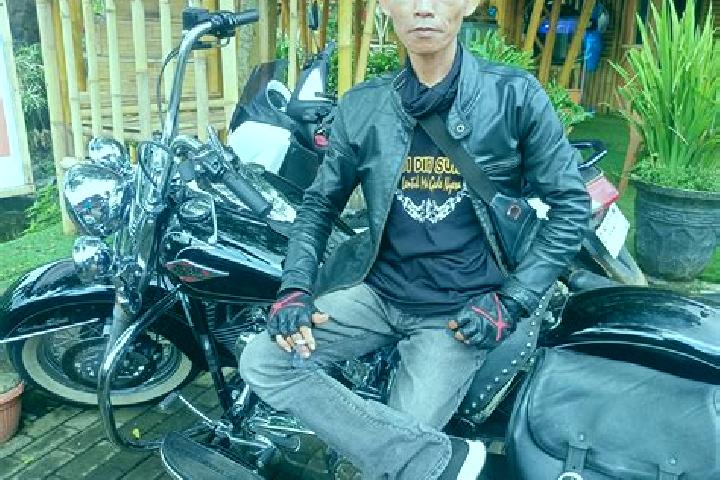 Emily, 35 — Escort in Cihamerang, Indonesia