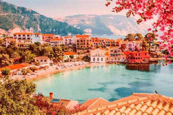 Emily, 35 — Escort in Erateino, Greece