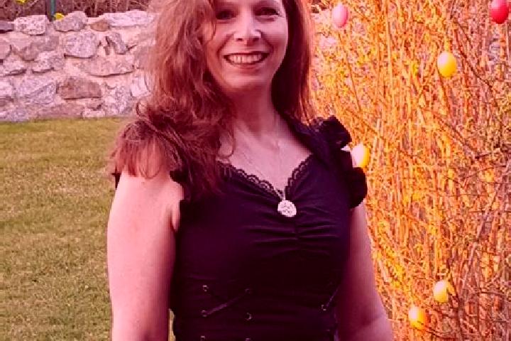 Emily, 35 — Escort in Grossklein, Austria