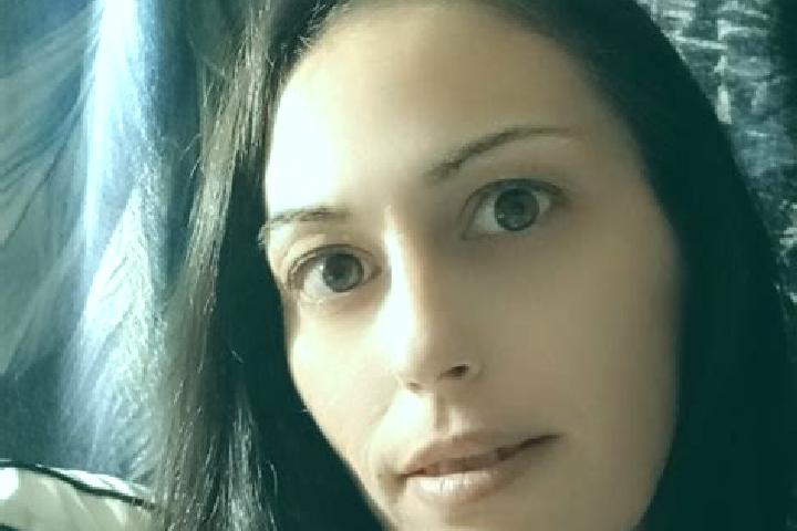 Emily, 35 — Escort in Linesville, United States