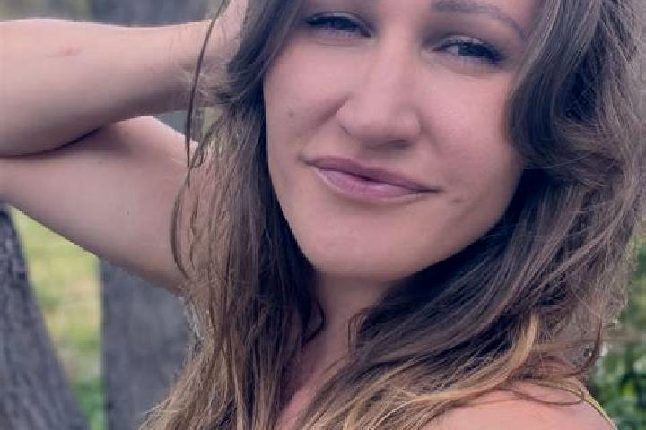 Emily, 35 — Escort in Meredith, Australia