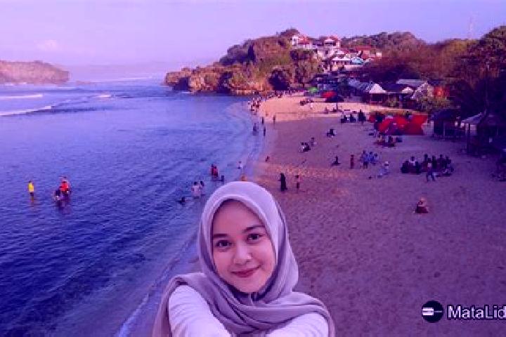 Emily, 35 — Escort in Pucung Kidul, Indonesia