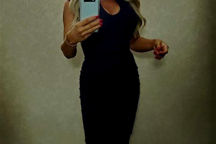 Emily, 36, a blonde grey-eyed caribbean companion based in Dugna. Offering Fetish, OWO, Overnight, Dinner Date. Available for incall and outcall, day and eve...