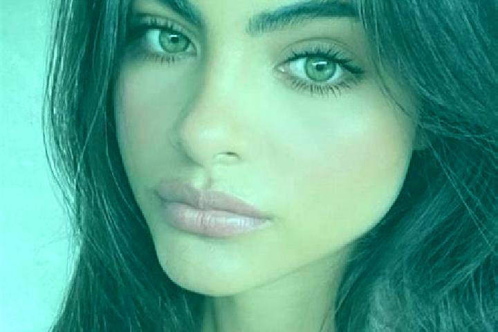Emily, 36, a brunette blue-eyed indian companion based in Saoundi. Offering Domination, Roleplay, CIM. Available for incall and outcall, overnight bookings a...