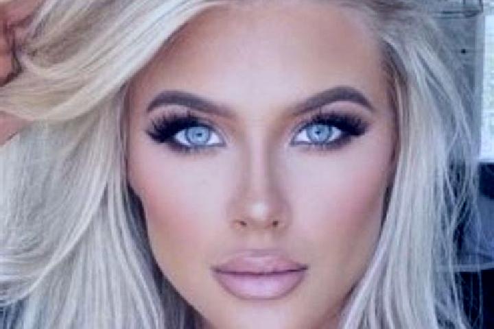 Emily, 36, a platinum blonde grey-eyed asian companion based in Dahili. Offering Striptease, Dinner Date, Domination, Travel Companion. Available for incall ...