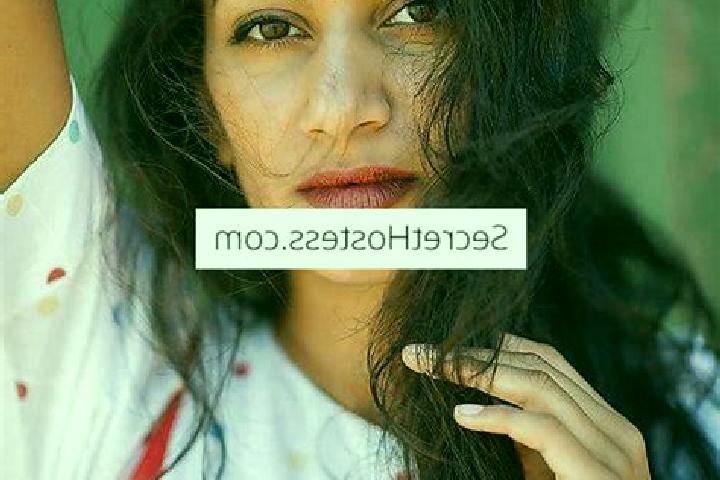 Emily, 36, a red amber-eyed indian companion based in Atotonilco el Grande. Offering Overnight, Striptease, BDSM, Dinner Date. Available for incall and outca...