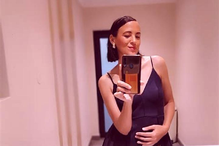 Emily, 36 — Escort in Kharas, Palestine