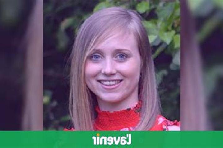 Emily, 36 — Escort in Noville-sur-Mehaigne, Belgium