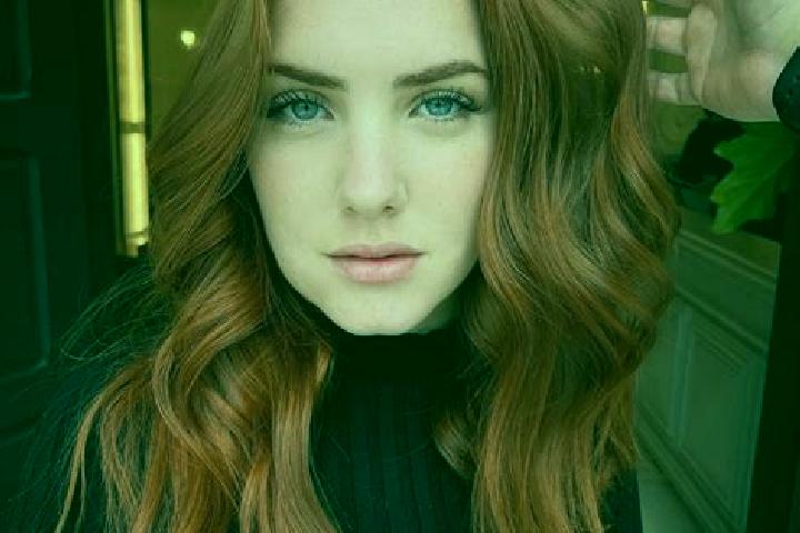 Emily, 37, a auburn blue-eyed middle eastern companion based in Raversbeuren. Offering Tantra, Couples, BDSM. Available for incall and outcall, day and eveni...