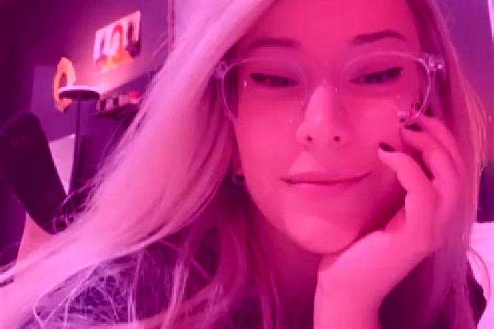 Emily, 37, a blonde amber-eyed indian companion based in Kukkudakhandi. Offering Overnight, CIM, Couples. Available for incall and outcall, day and evening d...