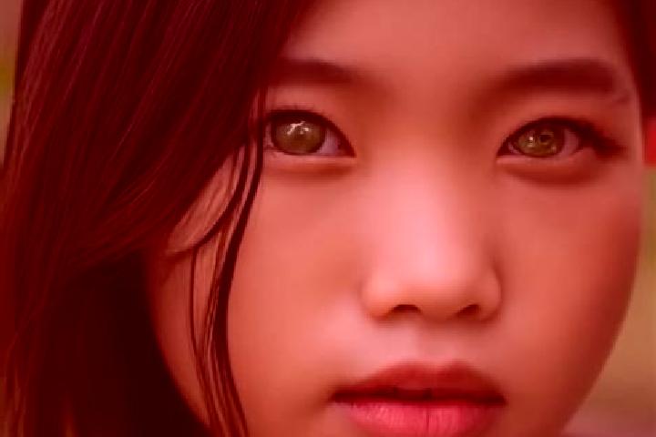 Emily, 37, a chestnut green-eyed asian companion based in Shiel Hill. Offering Domination, CIM, Couples. Available for incall and outcall, day and evening da...