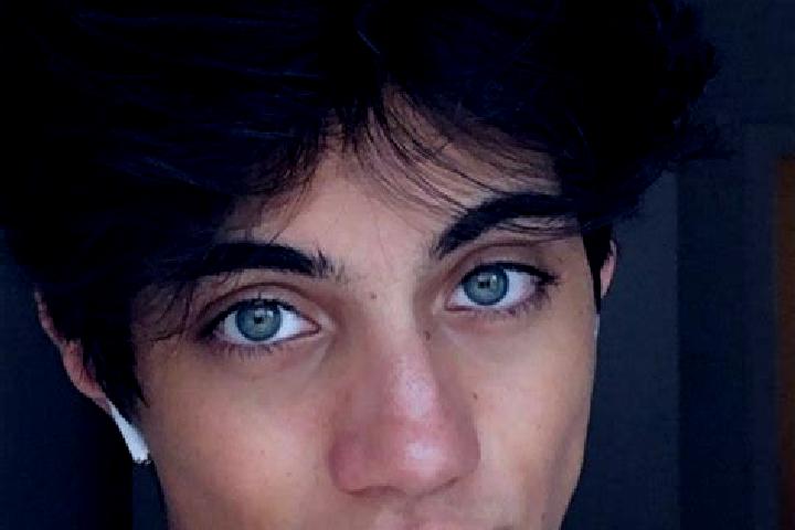 Emily, 37, a chestnut grey-eyed caucasian companion based in Santana dos Garrotes. Offering Fetish, Party Girl, Couples, GFE, Erotic Massage. Available for i...