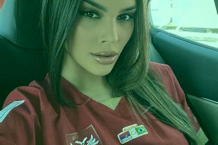 Emily, 37 — Escort in Cenej, Serbia