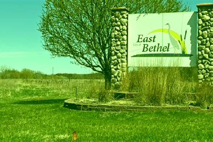 Emily, 37 — Escort in East Bethel, United States