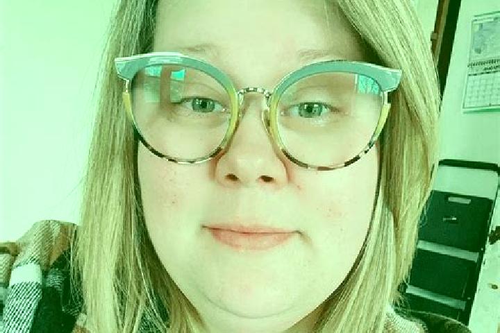 Emily, 37 — Escort in Fernville, United States