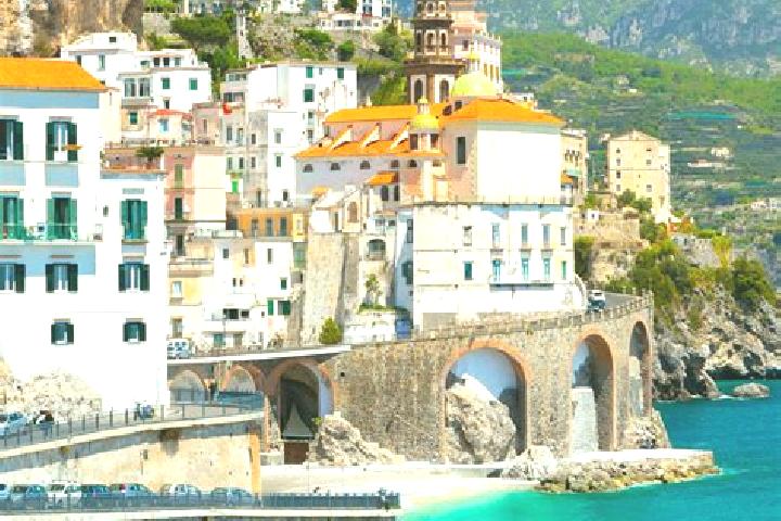 Emily, 37 — Escort in Fossalta Maggiore, Italy