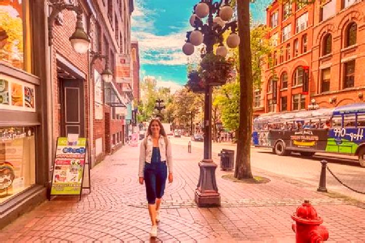 Emily, 37 — Escort in Gastown, Canada