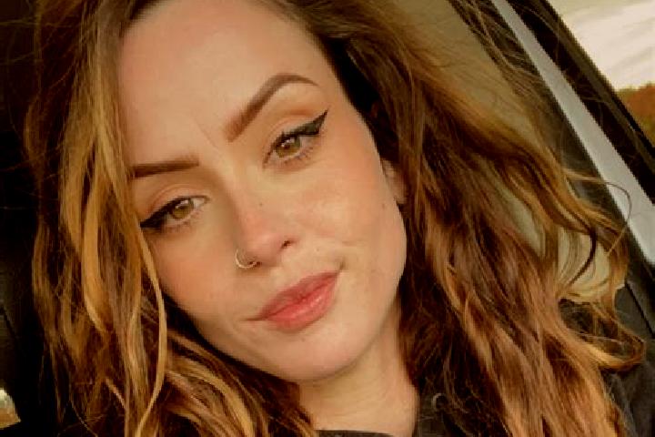 Emily, 37 — Escort in Jenison, United States