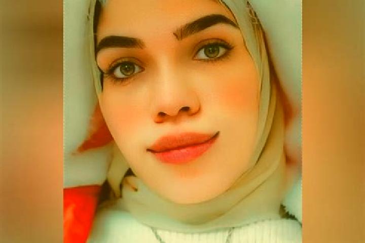 Emily, 37 — Escort in Oja, Indonesia