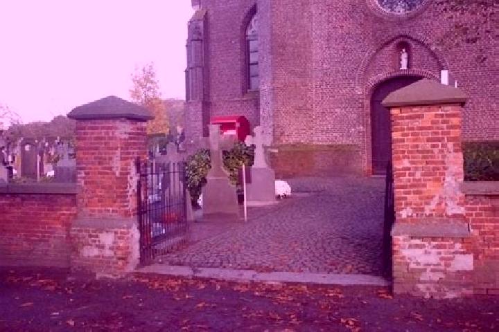 Emily, 37 — Escort in Poppel, Belgium