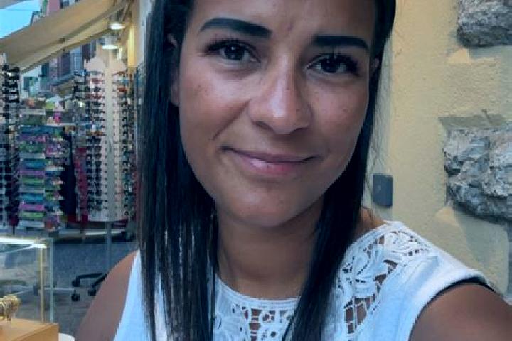Emily, 37 — Escort in Rhaunen, Germany