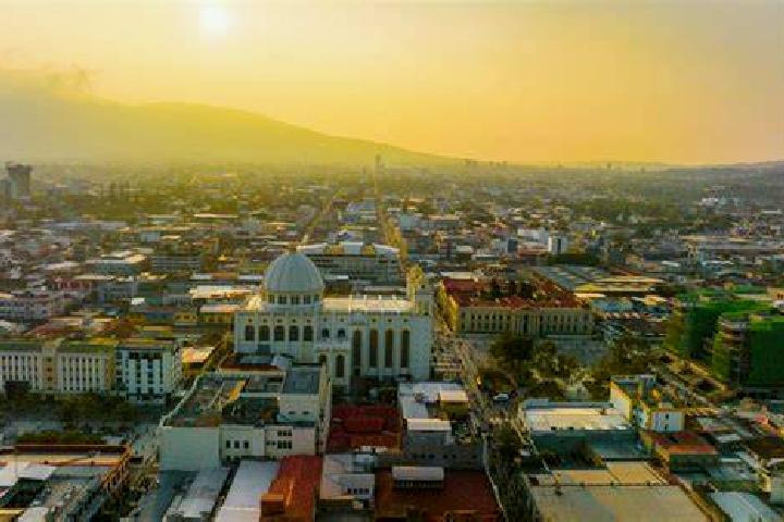 Emily, 37 — Escort in San Jose de la Trinidad, Mexico