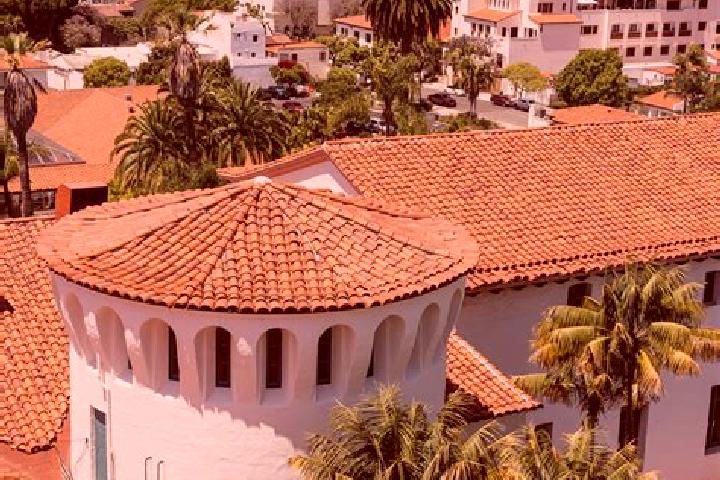 Emily, 37 — Escort in Santa Barbara, Venezuela