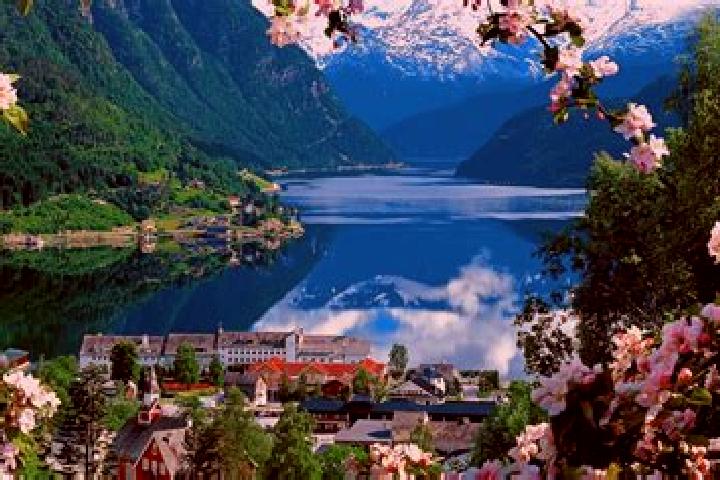 Emily, 37 — Escort in Ulvik, Norway