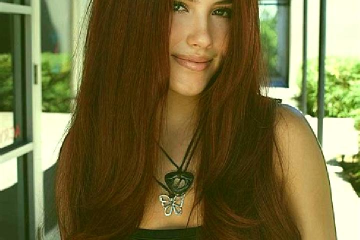 Emily, 38, a auburn dark-eyed caucasian companion based in Srvanampatti. Offering Couples, 69, GFE. Available for incall and outcall, day and evening dates.
