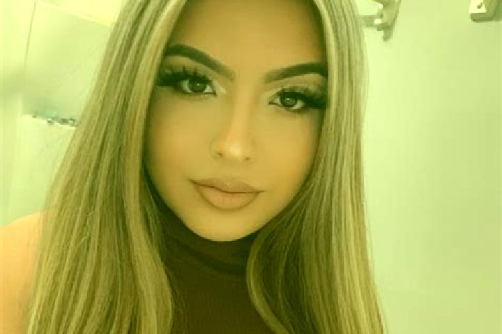 Emily, 38, a blonde brown-eyed latina companion based in Desa Darmacaang. Offering Striptease, 69. Available for incall and outcall, day and evening dates.
