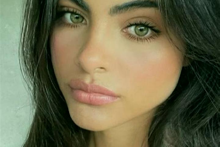 Emily, 38, a blonde dark-eyed indian companion based in Callao. Offering Striptease, Roleplay, Travel Companion. Available for incall and outcall, day and ev...