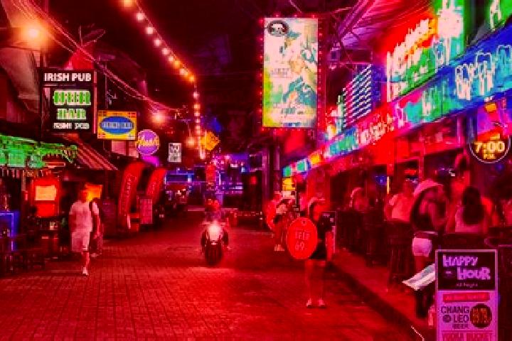 Emily, 38 — Escort in Chawang, Thailand