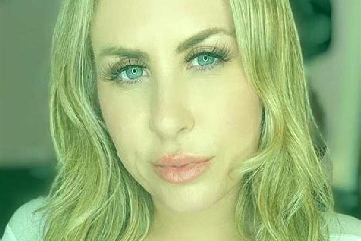 Emily, 38 — Escort in Lake Worth, United States