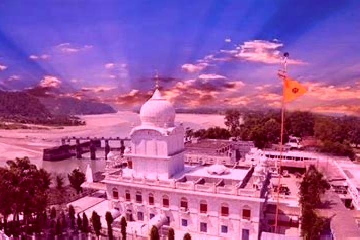 Emily, 38 — Escort in Paonta Sahib, India