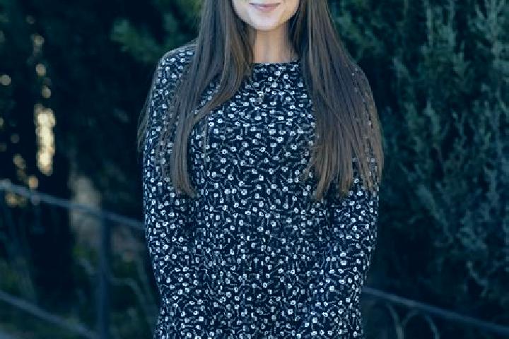 Emily, 38 — Escort in Vyhurivshchyna-Troyeshchyna, Ukraine
