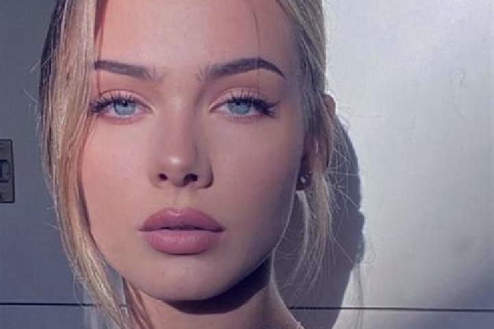 Emily, 39, a blonde brown-eyed european companion based in Shahrak-e Shahid Mohammad Nuri. Offering Party Girl, Erotic Massage. Available for incall and outc...